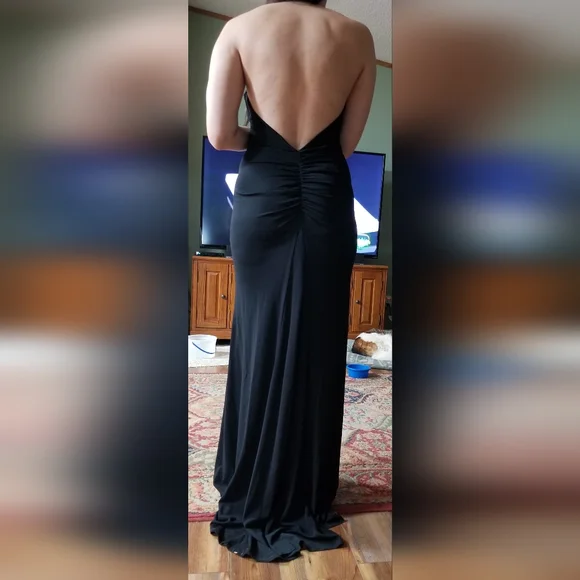 Nicole Bakti Black Backless Gown - Picture 2 of 9